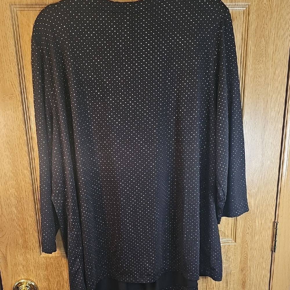 Hearts of Palm Black Blouse with White Dots - Picture 8 of 9